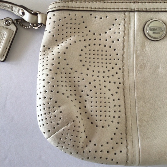 COACH CREAM PERFORATED LEATHER WRISTLET - Picture 4 of 10